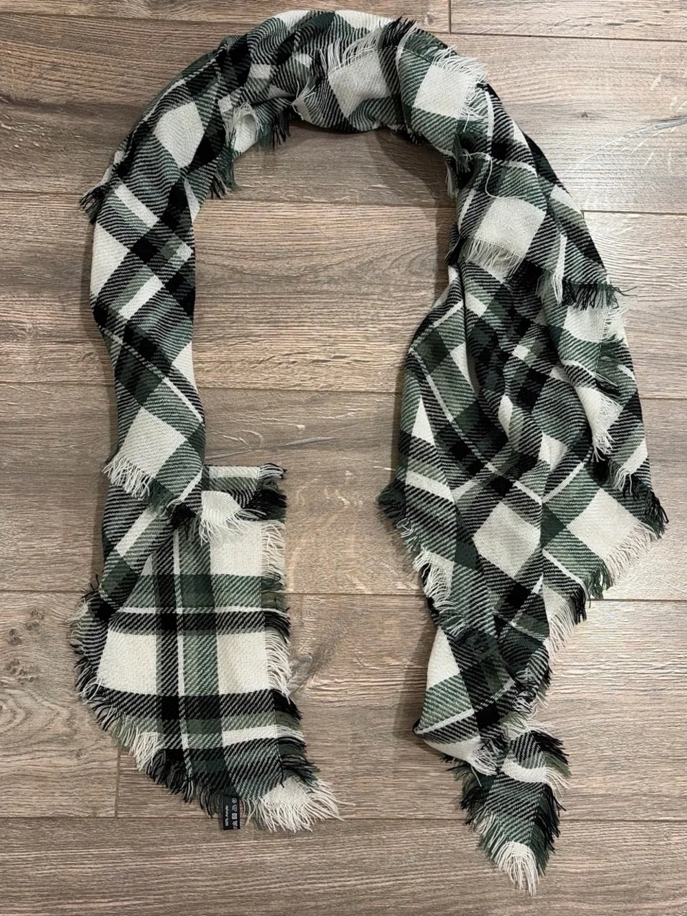 Plaid Fringe Wrap Scarf in Black, White & Green
